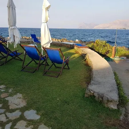 Hotel apartamentowy Marina Longa Carini