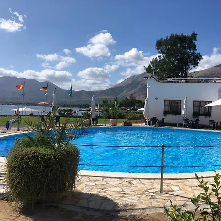 Marina Longa Hotel apartamentowy *